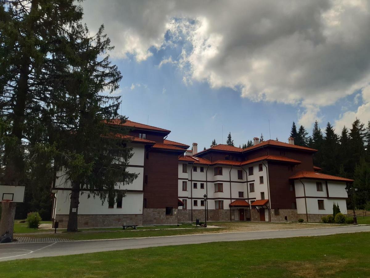 Relax Aпартаменти, Смолянски Езера, Вила Венера, К-С Маунтин Лейк Eksteriør bilde